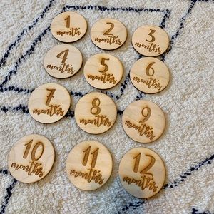 Wooden Monthly Milestone Discs